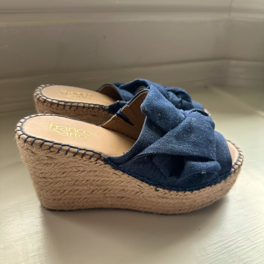 Franco Sarto comfy platform wedges, sandals. Sz 7.5 worn twice.